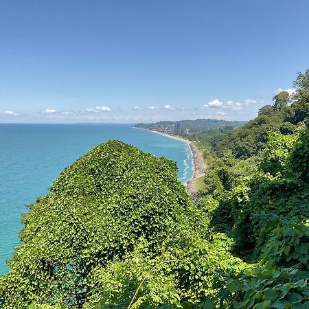 Babi Home Batumi Luaran gambar